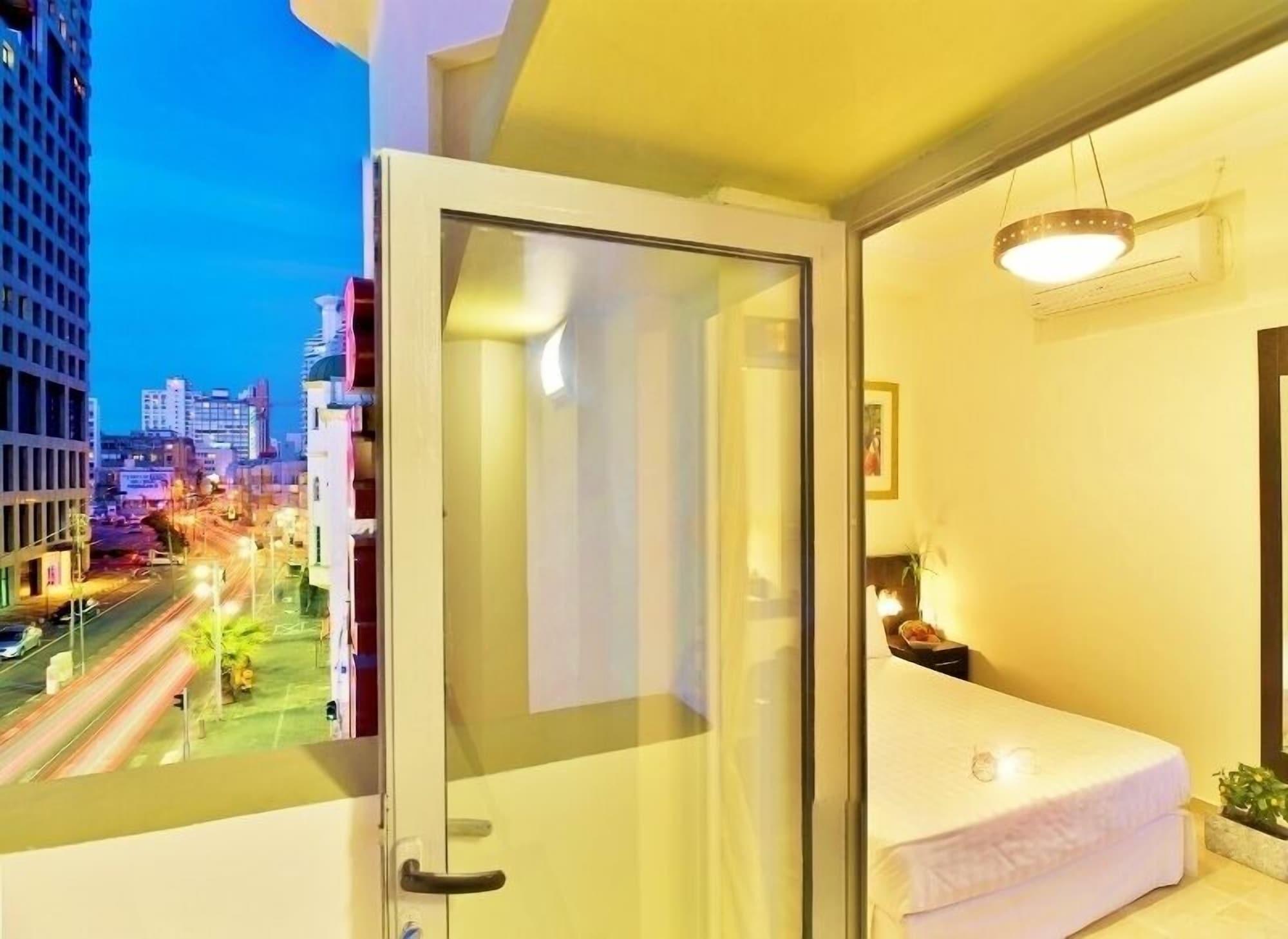 Bell Boutique And Spa Hotel Тел Авив Екстериор снимка
